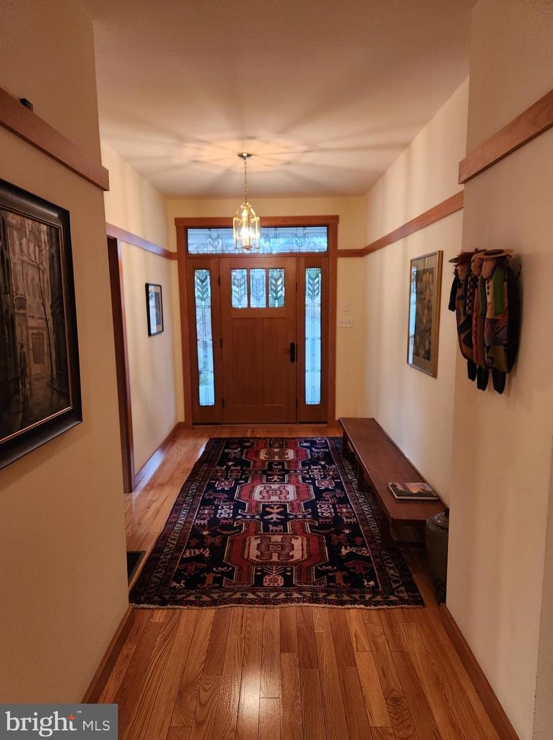 76 Red Blossom Cir, Shepherdstown, WV 25443