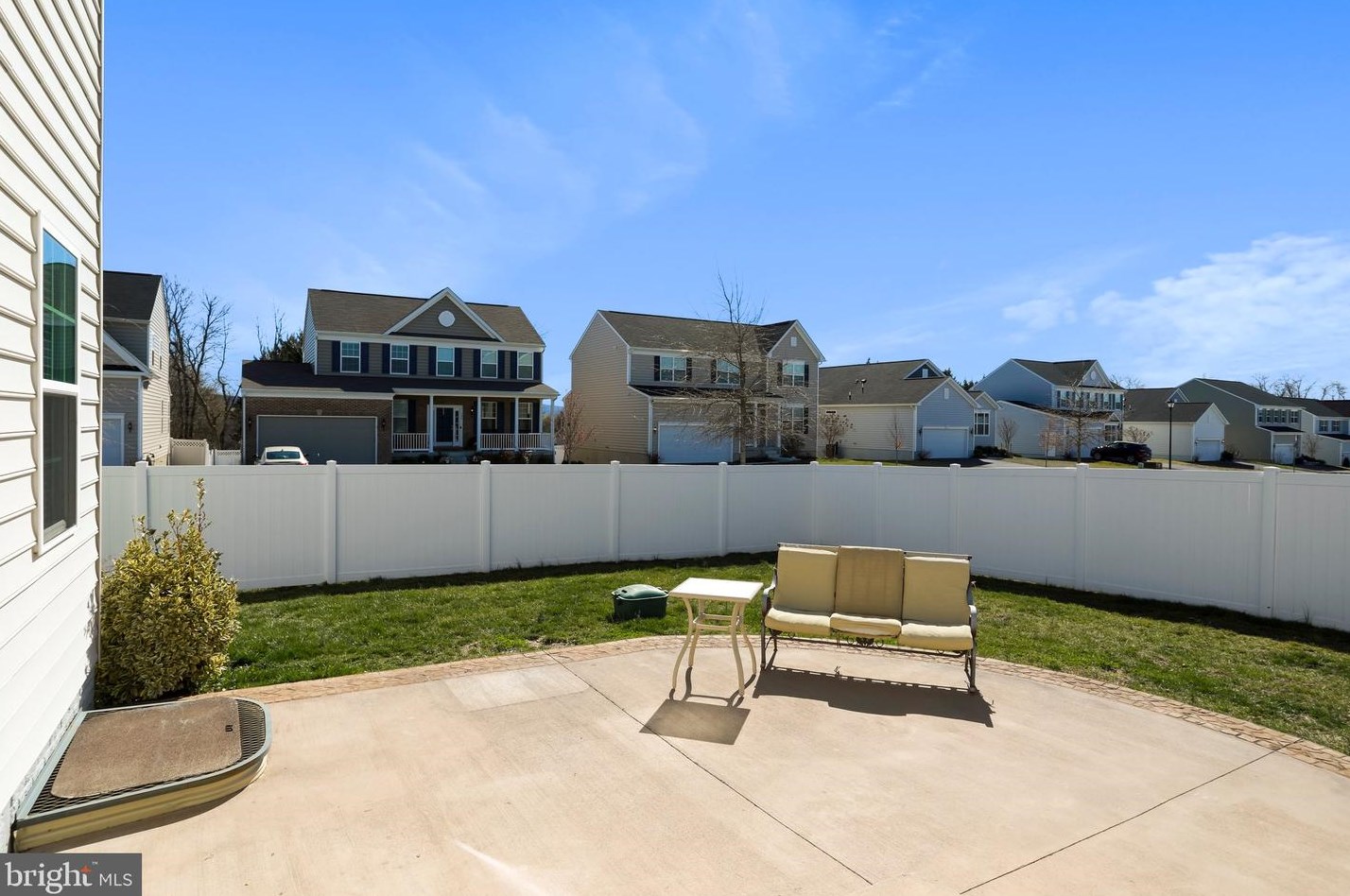 234 Glenbrook Rd, Ranson WV  25438 exterior