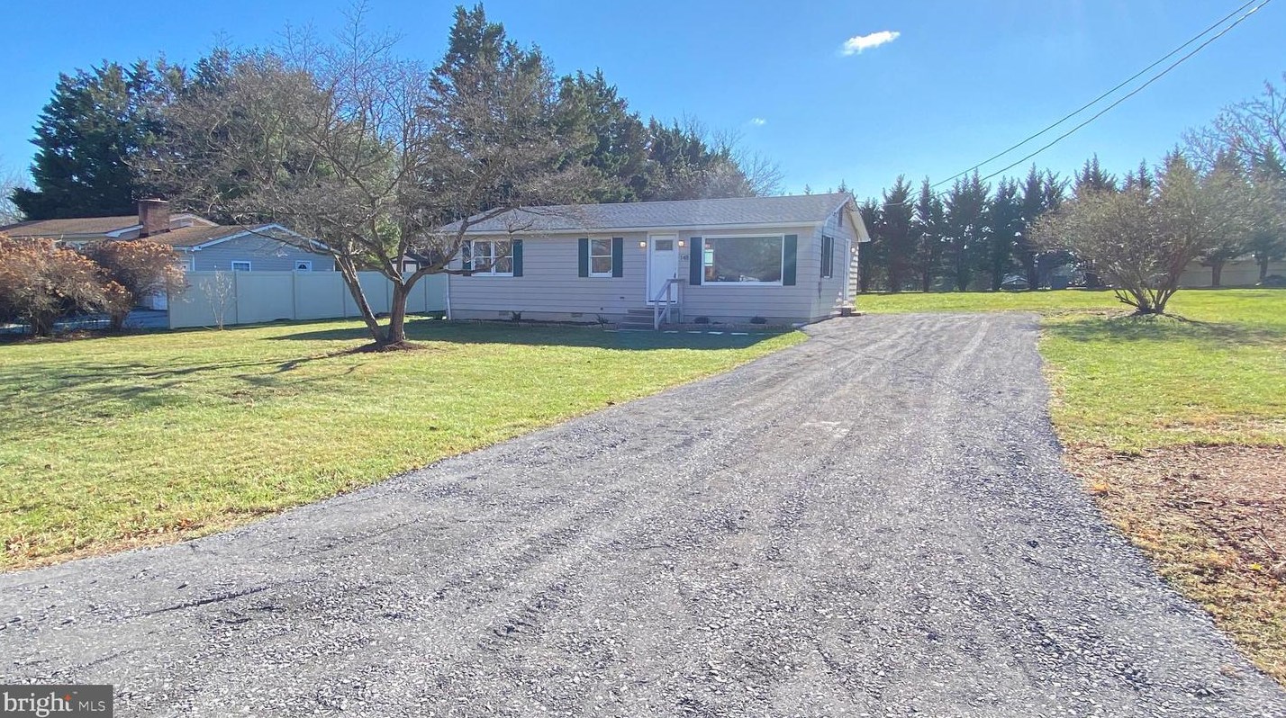 148 Marie Dr, Charles Town, WV 25414