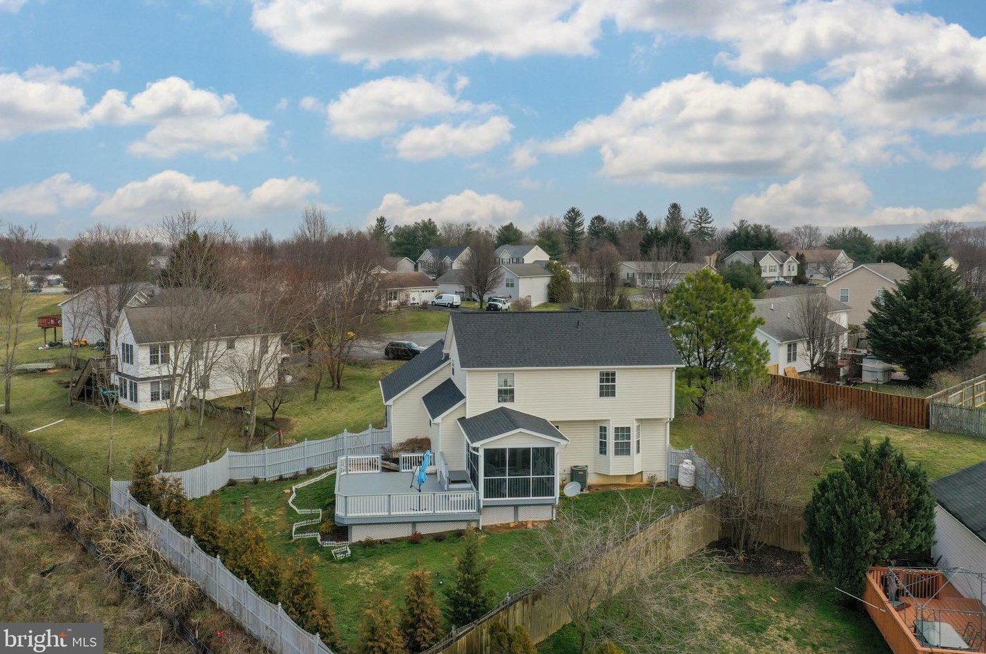 99 Rex Dr, Ranson, WV 25438