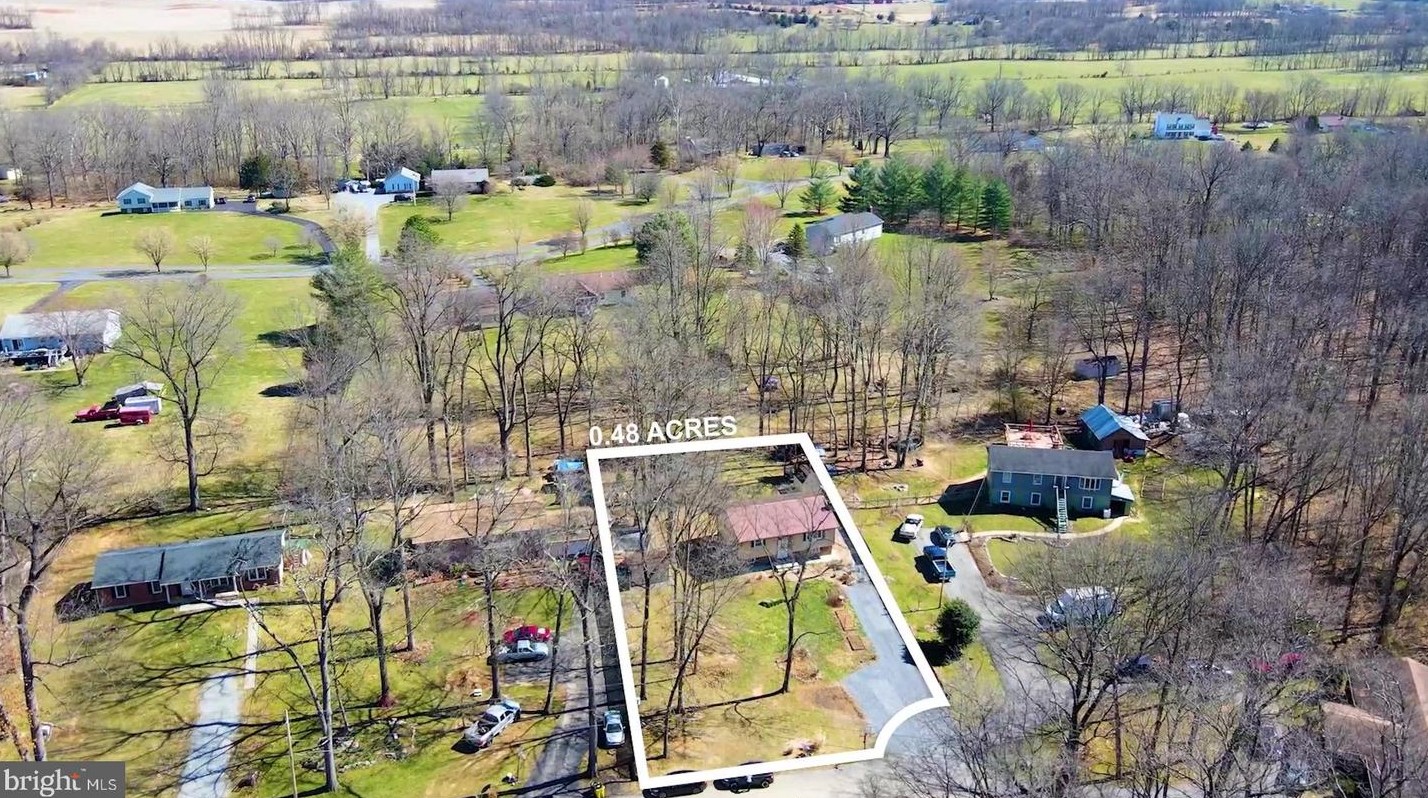 22 Shady Oak Ln, Martinsburg, WV 25430-3587