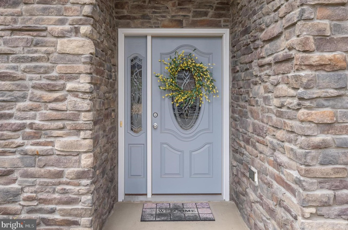 262 Baltusrol Dr, Charles Town, WV 25414