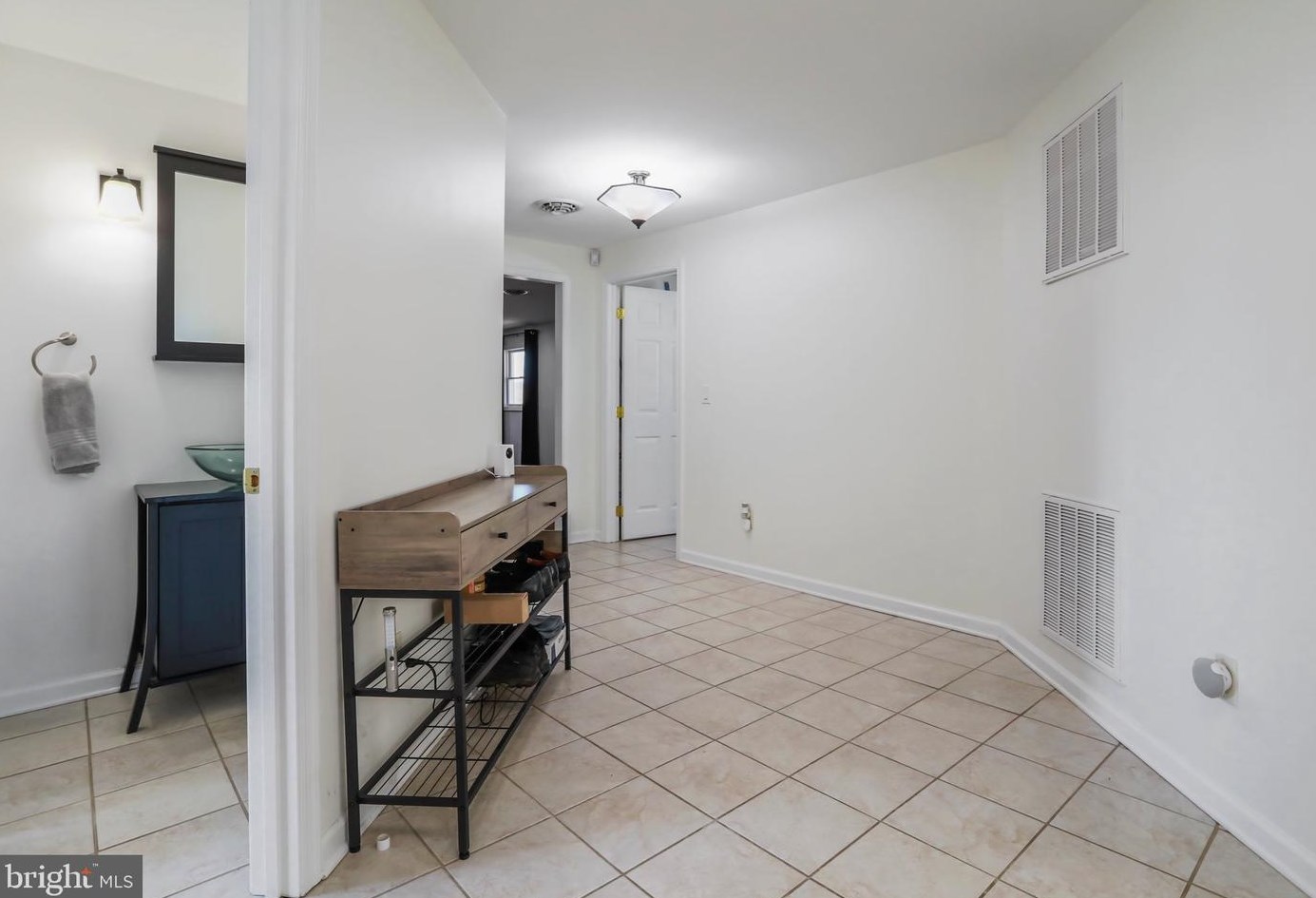 224 Old Leetown Pike, Martinsburg, WV 25430-3775