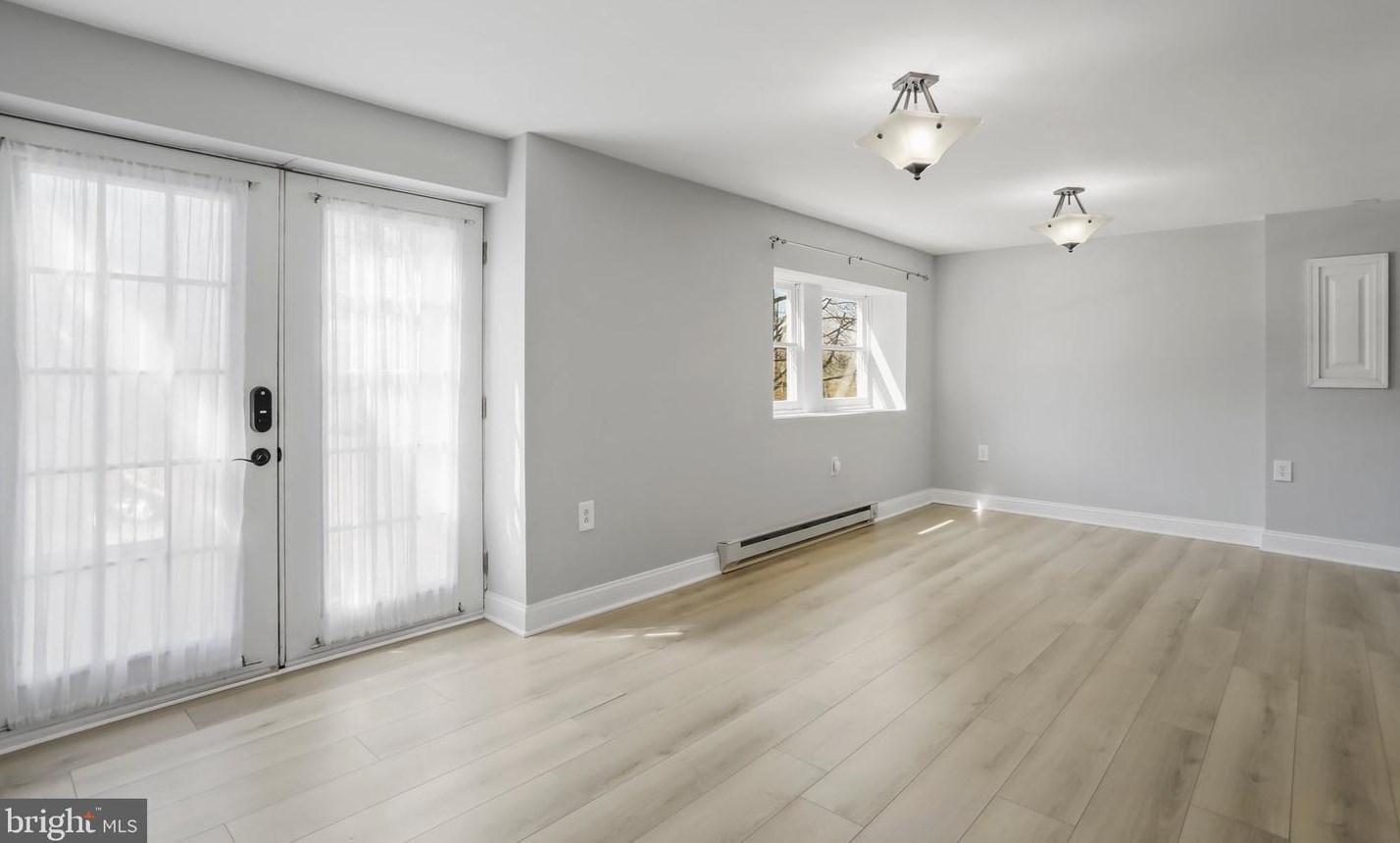 224 Old Leetown Pike, Martinsburg WV 25430-5561 exterior