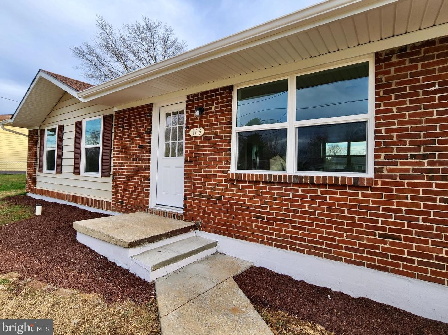 163 Stayman Dr, Ranson, WV 25438-1224