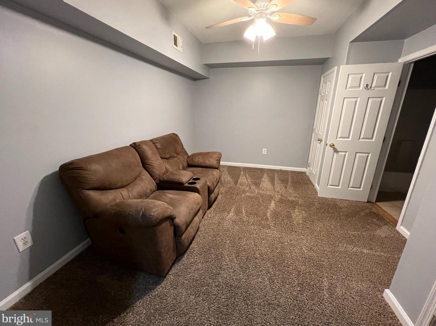 1446 Flowing Springs Rd #100, Charles Town, WV 25414