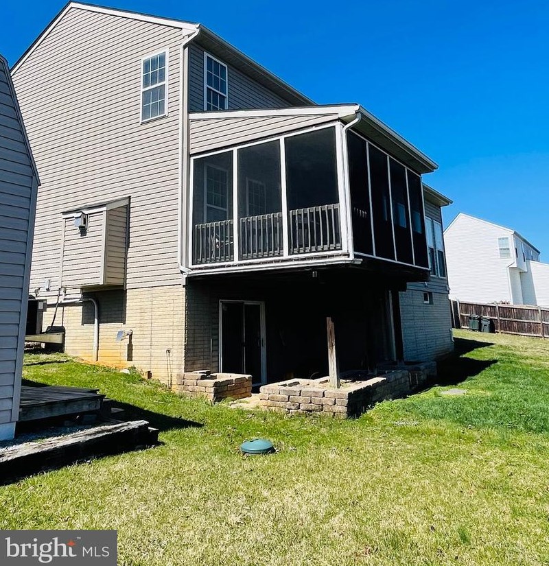 283 Pommel Ln, Charles Town, WV 25414