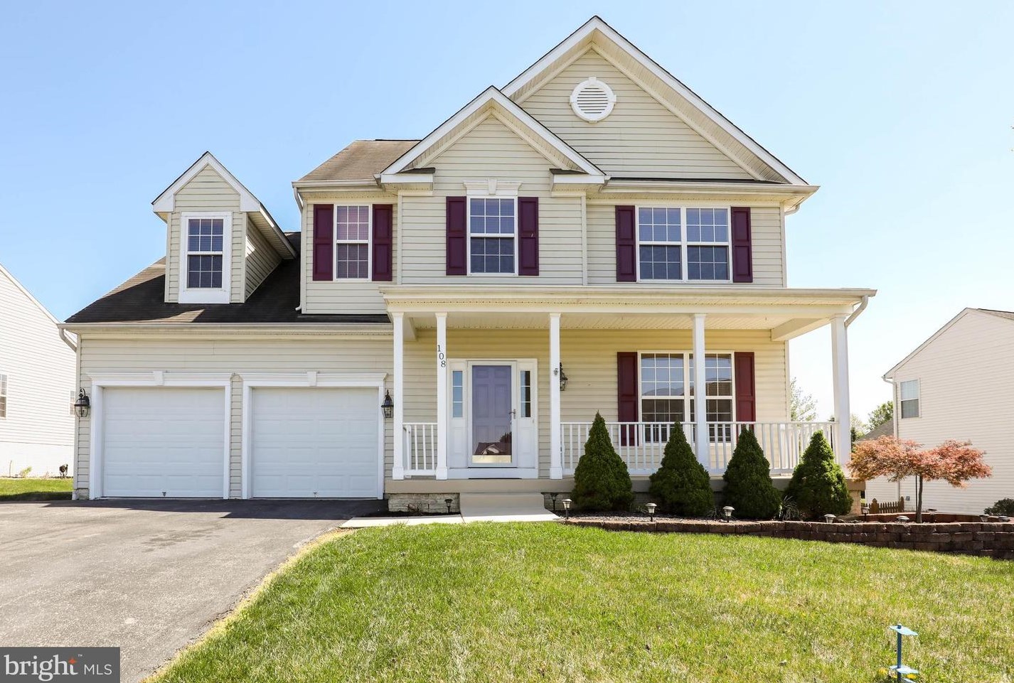 108 Hanoverian Dr, Charles Town, WV 25414