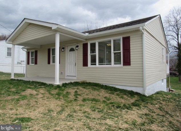 252 Polk St, Harpers Ferry, WV 25425