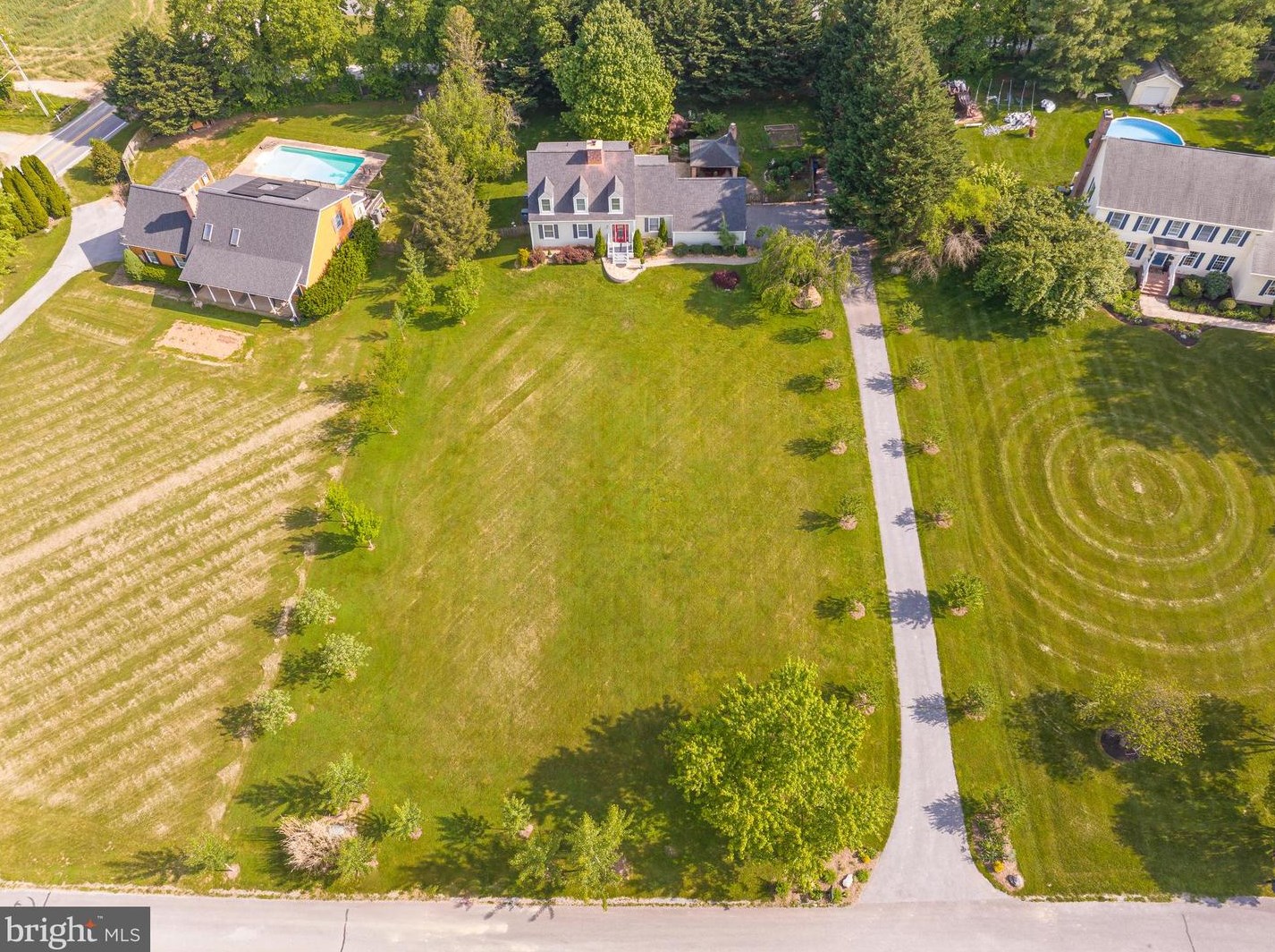 57 Heritage Dr, Shepherdstown, WV 25443