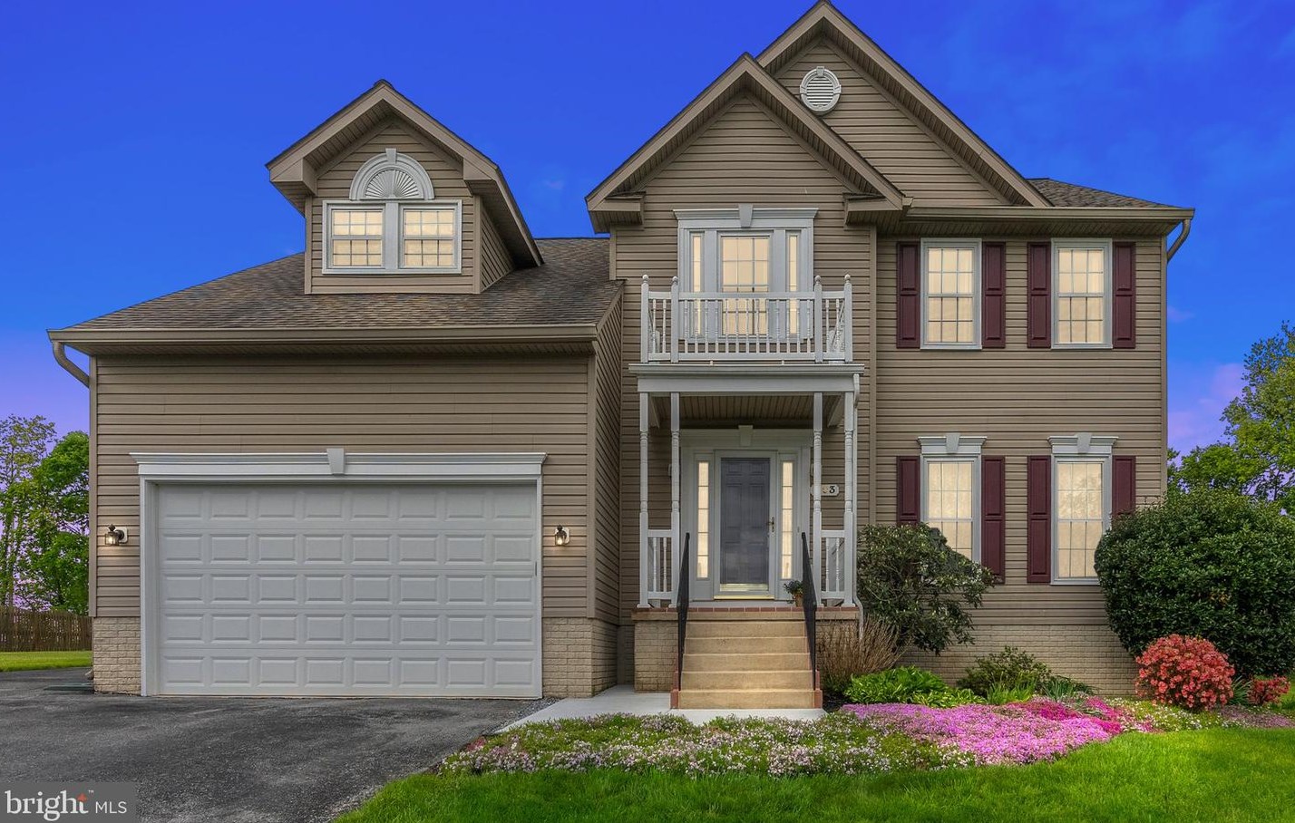 203 General Early Dr, Harpers Ferry, WV 25425