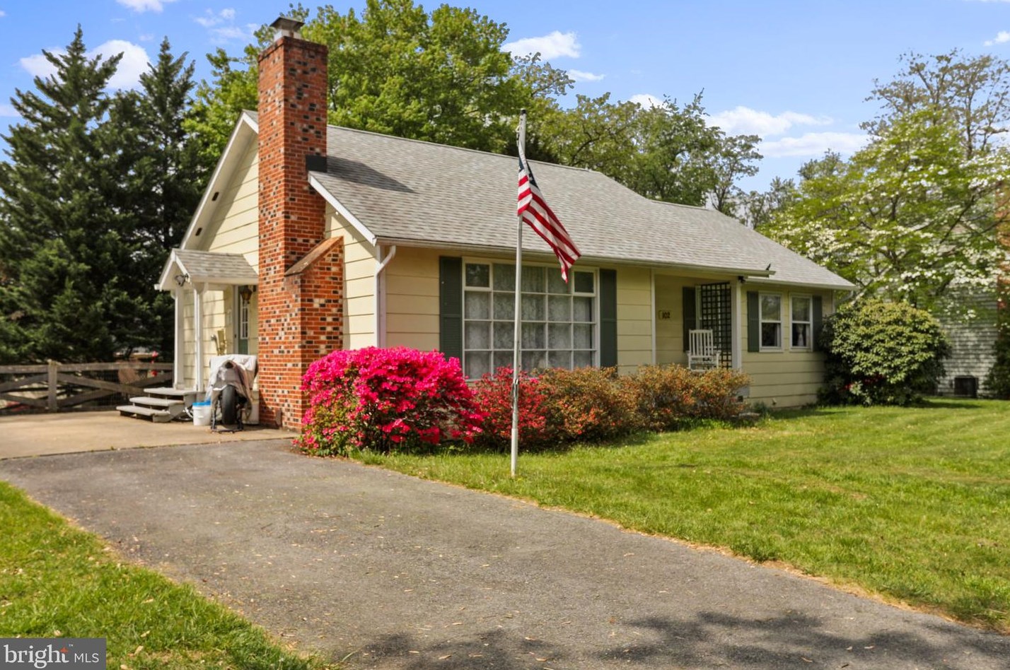 102 Webhannet Dr, Charles Town, WV 25414