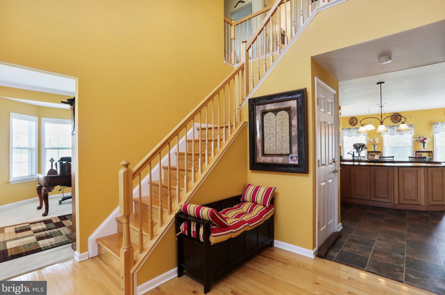 42 Costen Cir, Shepherdstown, WV 25443