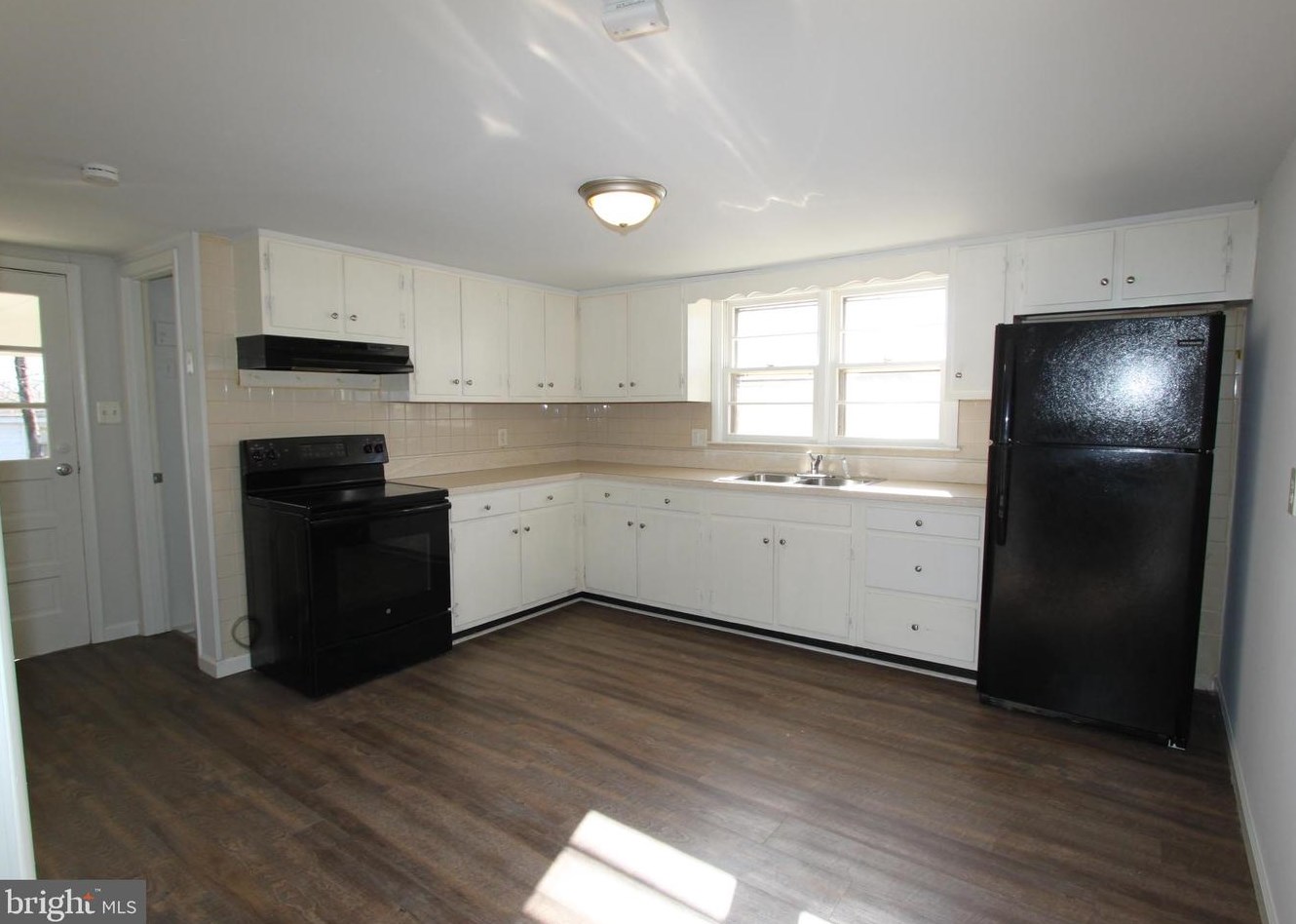201 Cranes Ln, Ranson WV  25438-5692 exterior