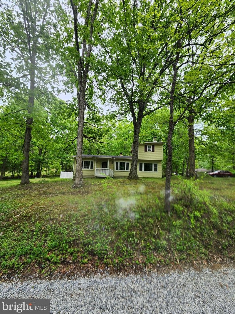 7 Mcguire Cir, Harpers Ferry, WV 25425