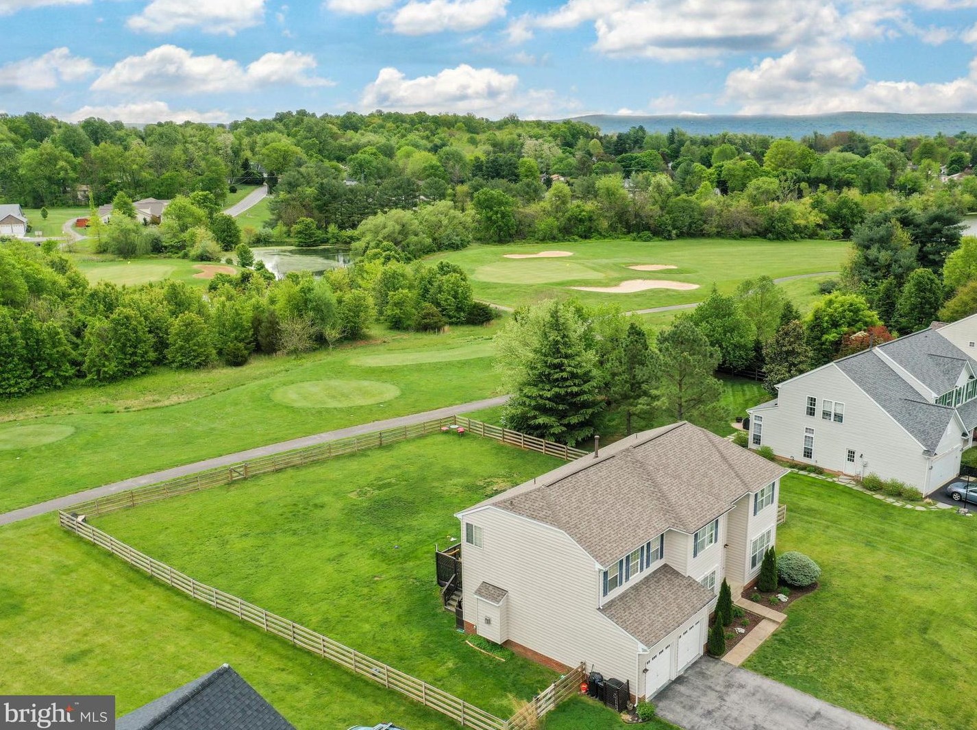224 Pebble Beach Dr, Charles Town, WV 25414