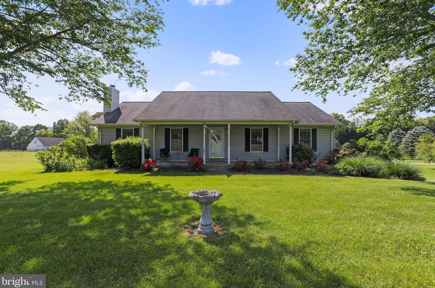 101 Pembroke Way, Charles Town, WV 25414