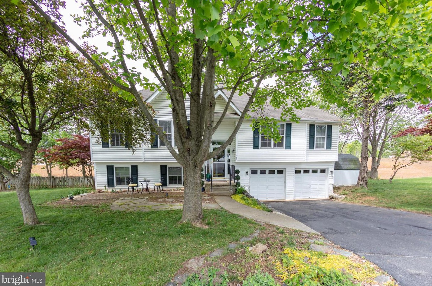104 Rex Dr, Ranson WV  25438-4840 exterior