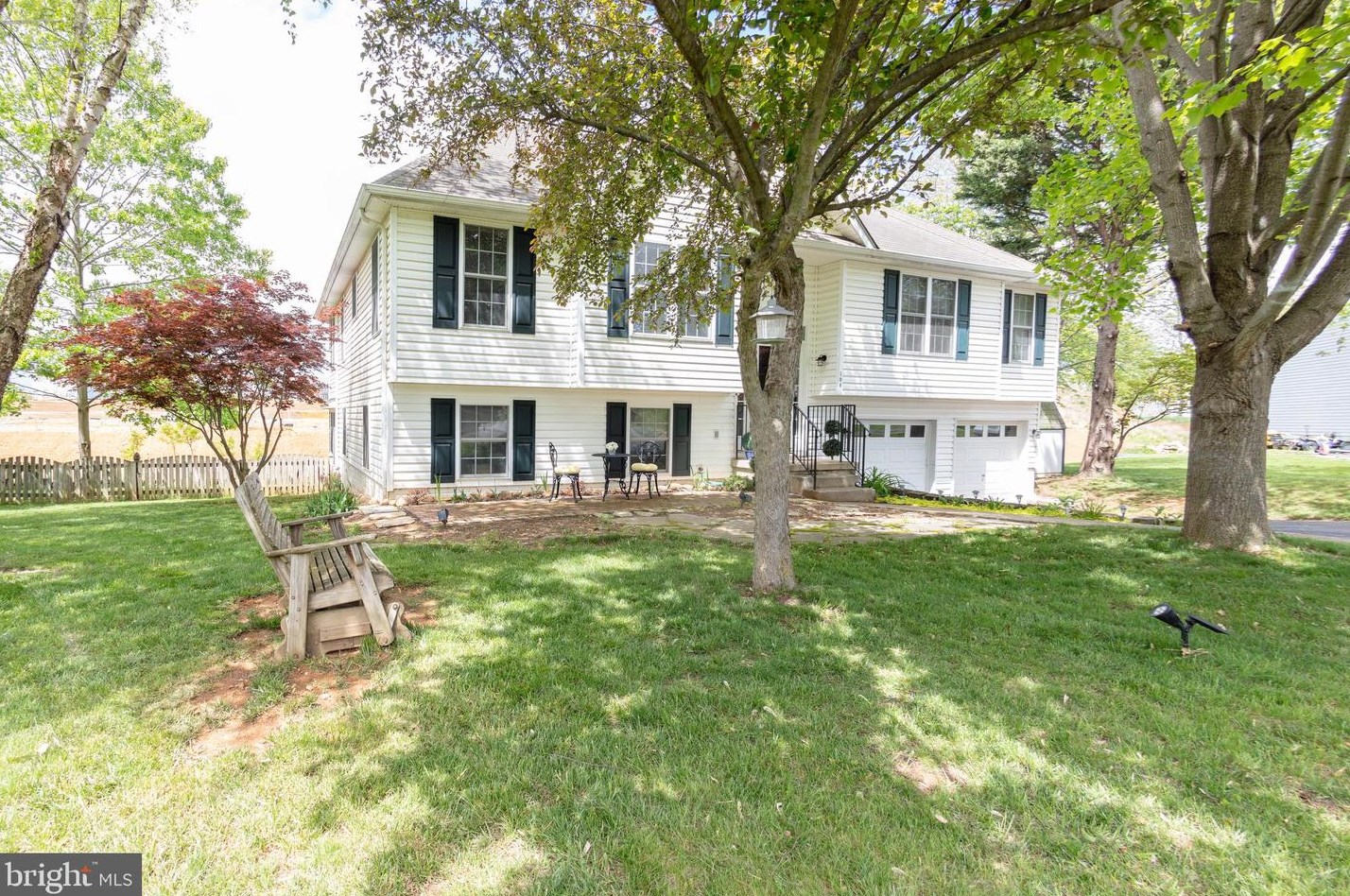 104 Rex Dr, Ranson WV  25438-4840 exterior