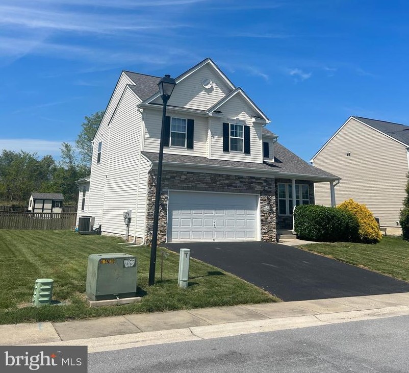263 Hughs Rd, Charles Town, WV 25414