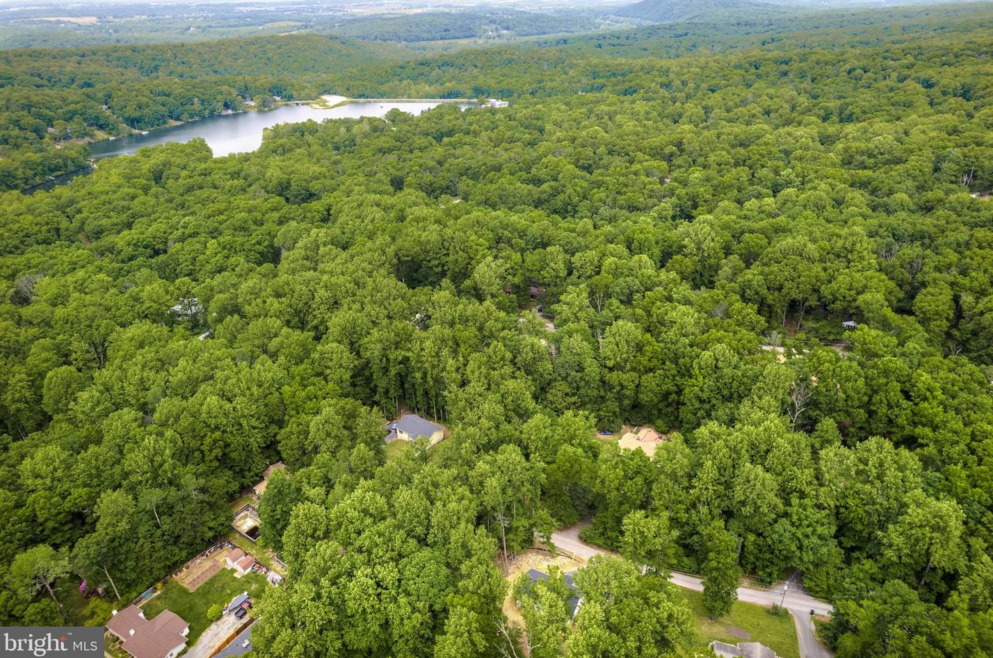 312 White Mule Ln, Harpers Ferry, WV 25425