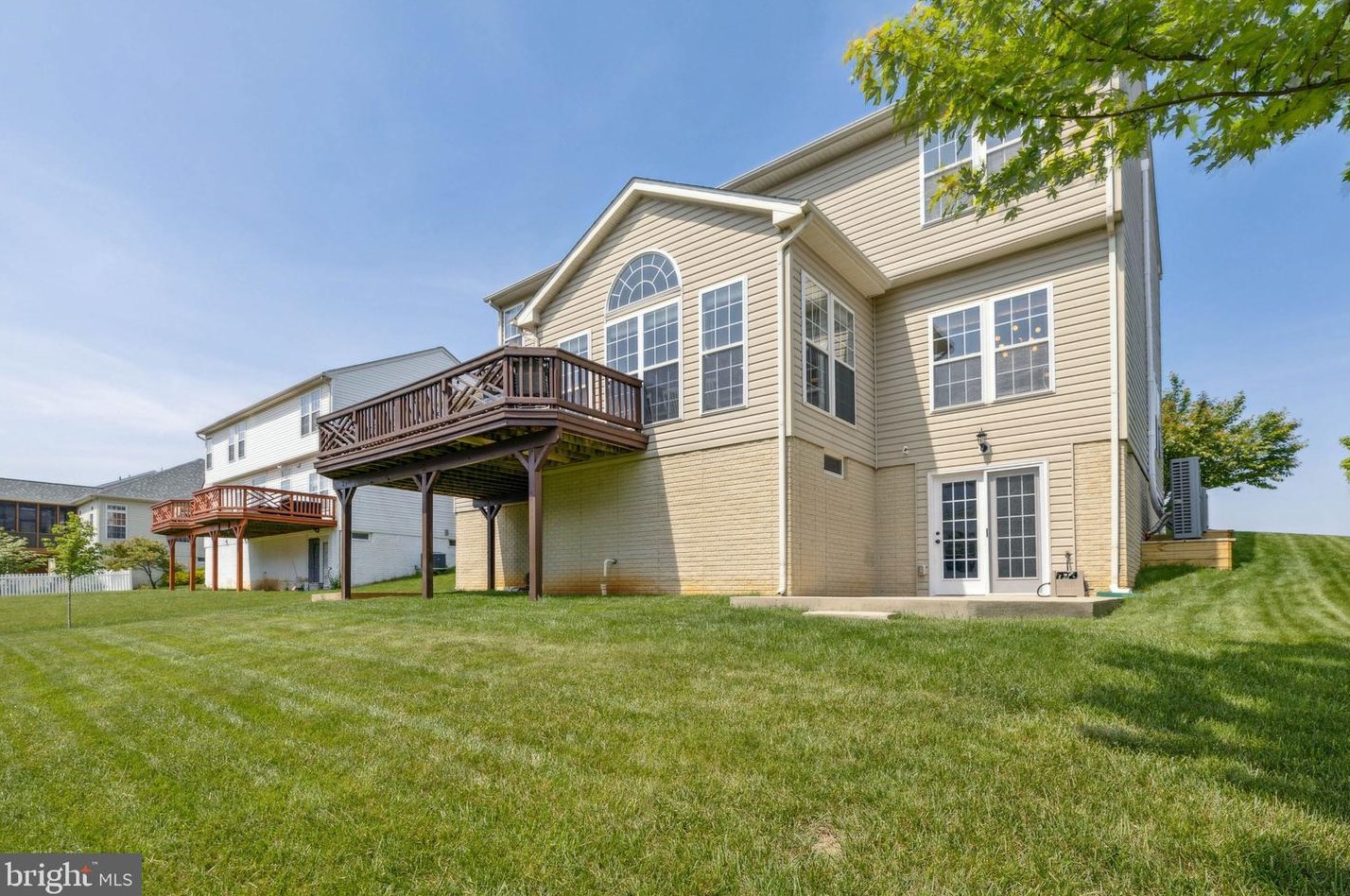 1348 Foal St, Ranson WV  25438-5716 exterior