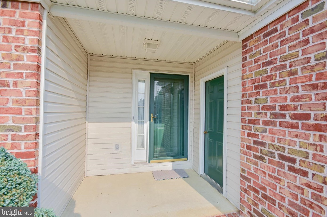 70 Westhall Dr, Charles Town, WV 25414
