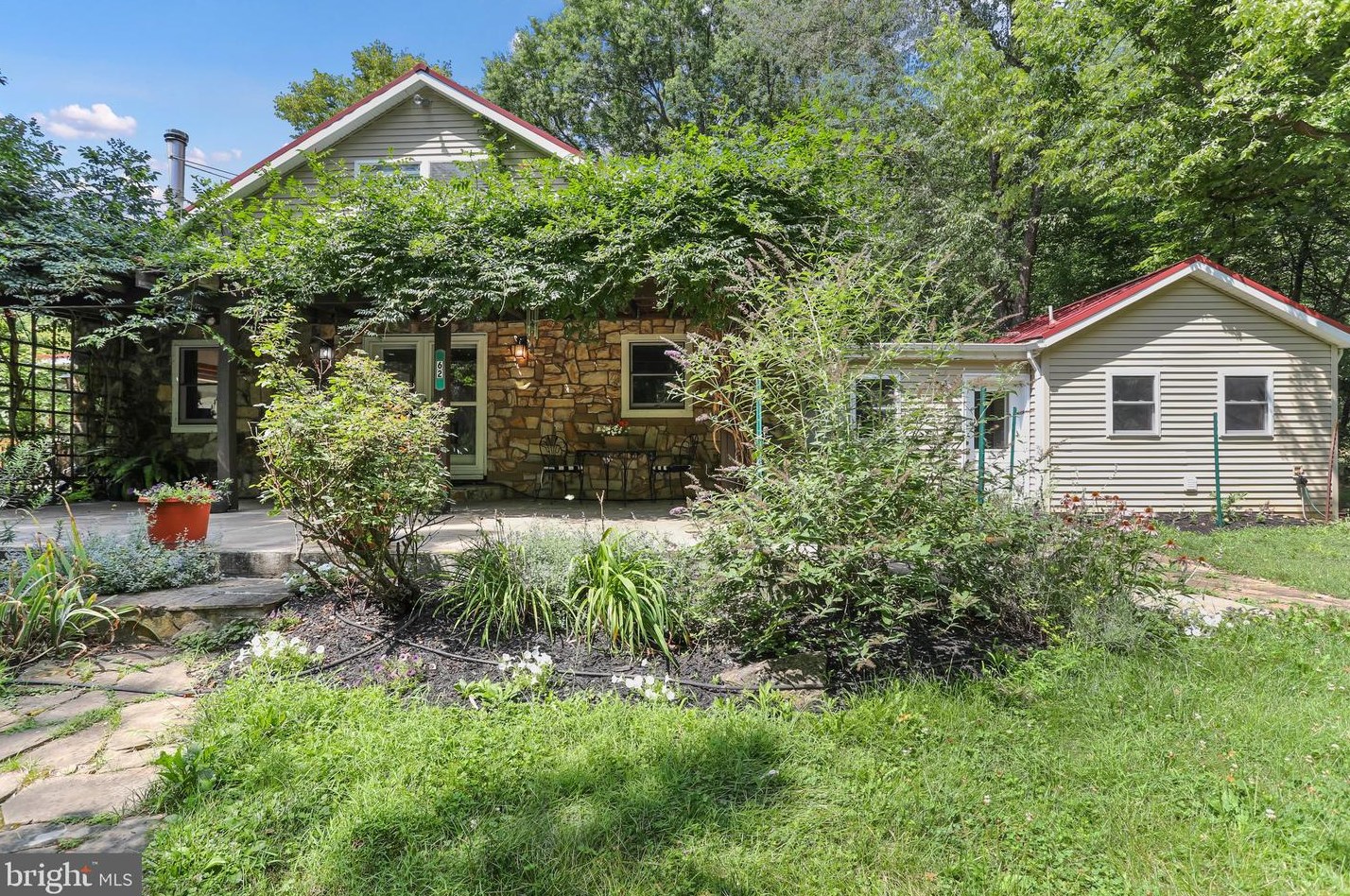 62 Vanderveer Ln, Shepherdstown, WV 25443