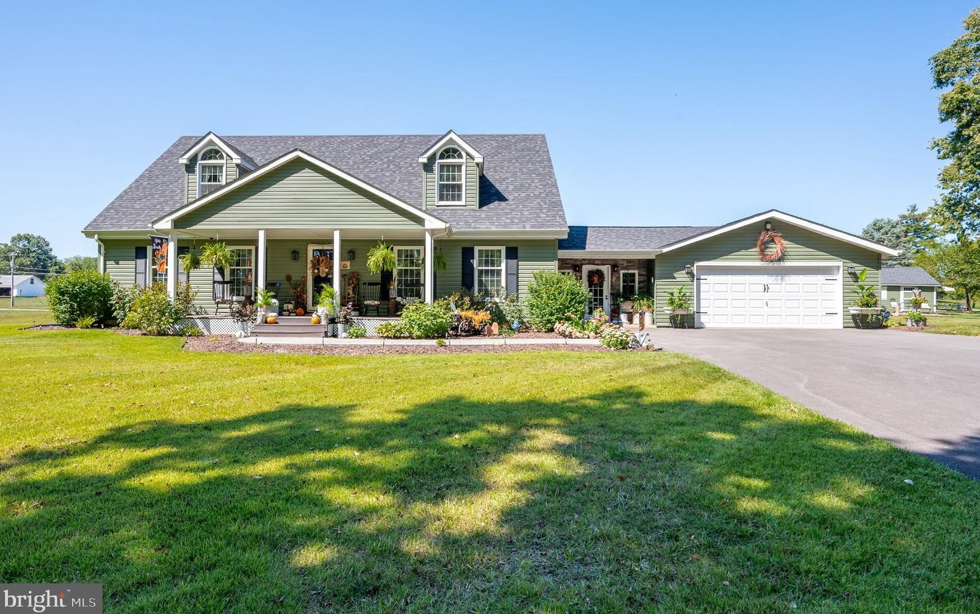 116 Magaha St, Ranson, WV 25438-5594