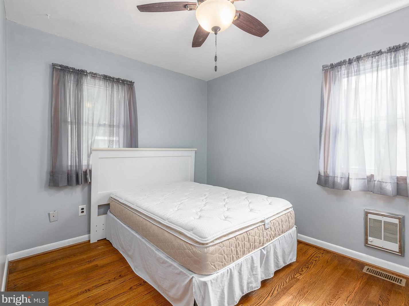 55 Clay St, Harpers Ferry WV  25425-6332 exterior