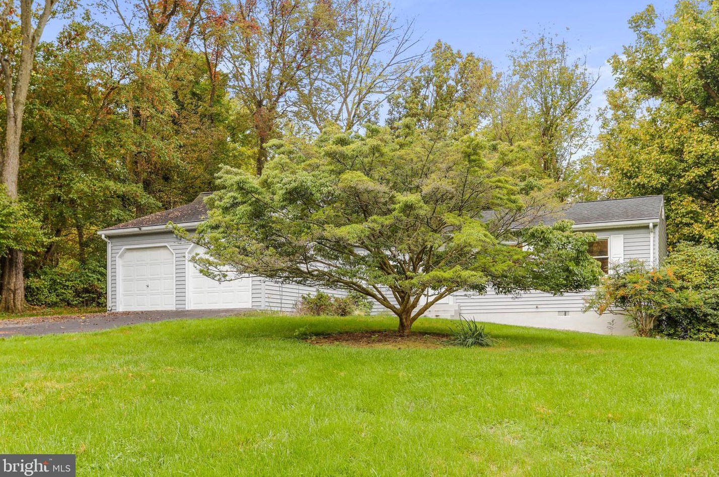 116 Valley Ct, Shepherdstown, WV 25443