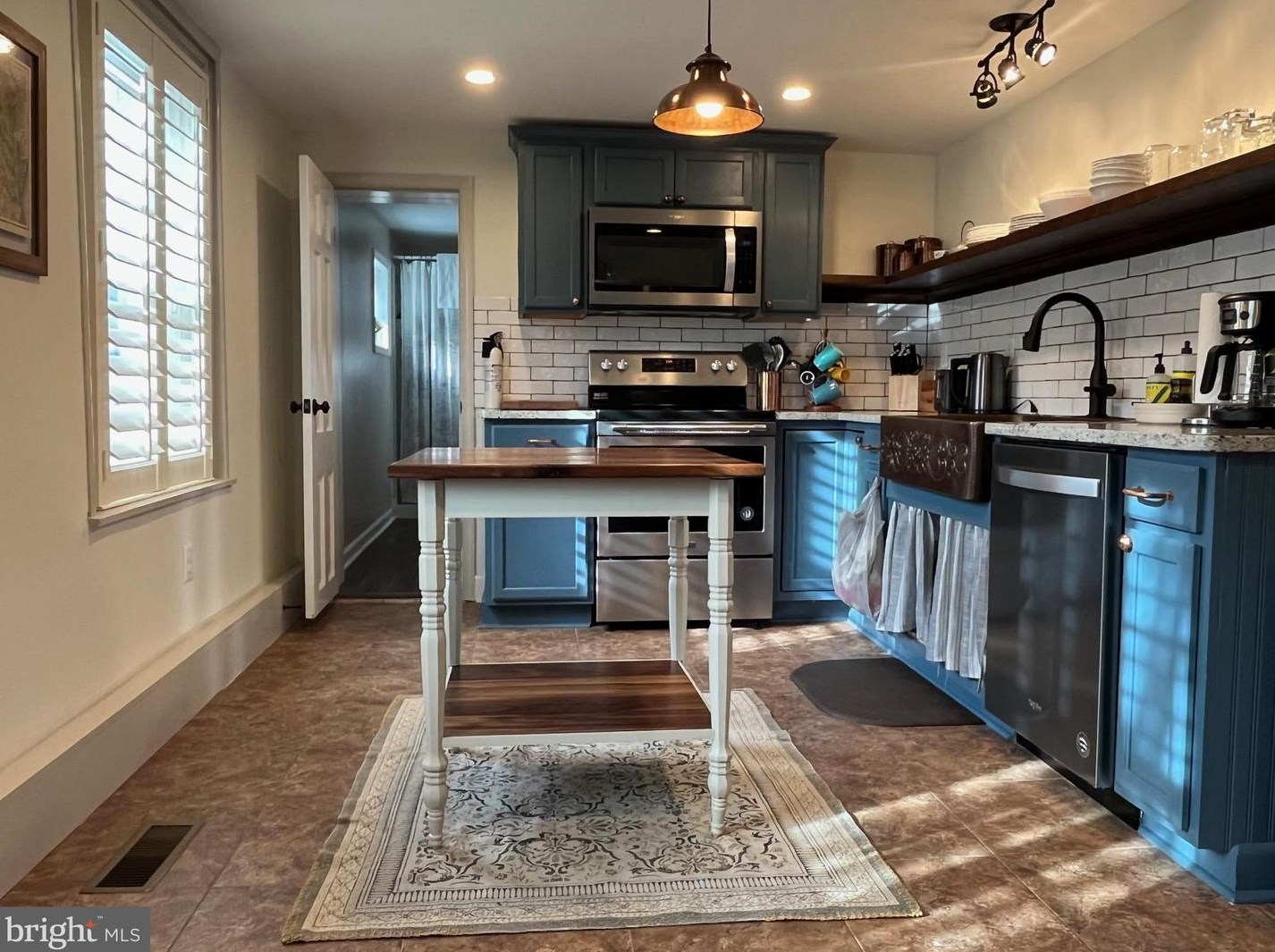 1622 W Washington St, Harpers Ferry, WV 25425