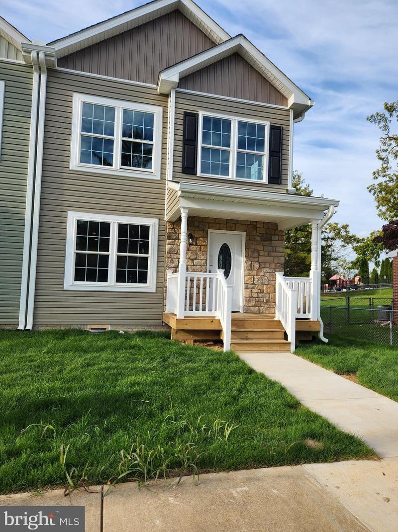 105 E 7th Ave, Ranson, WV 25438
