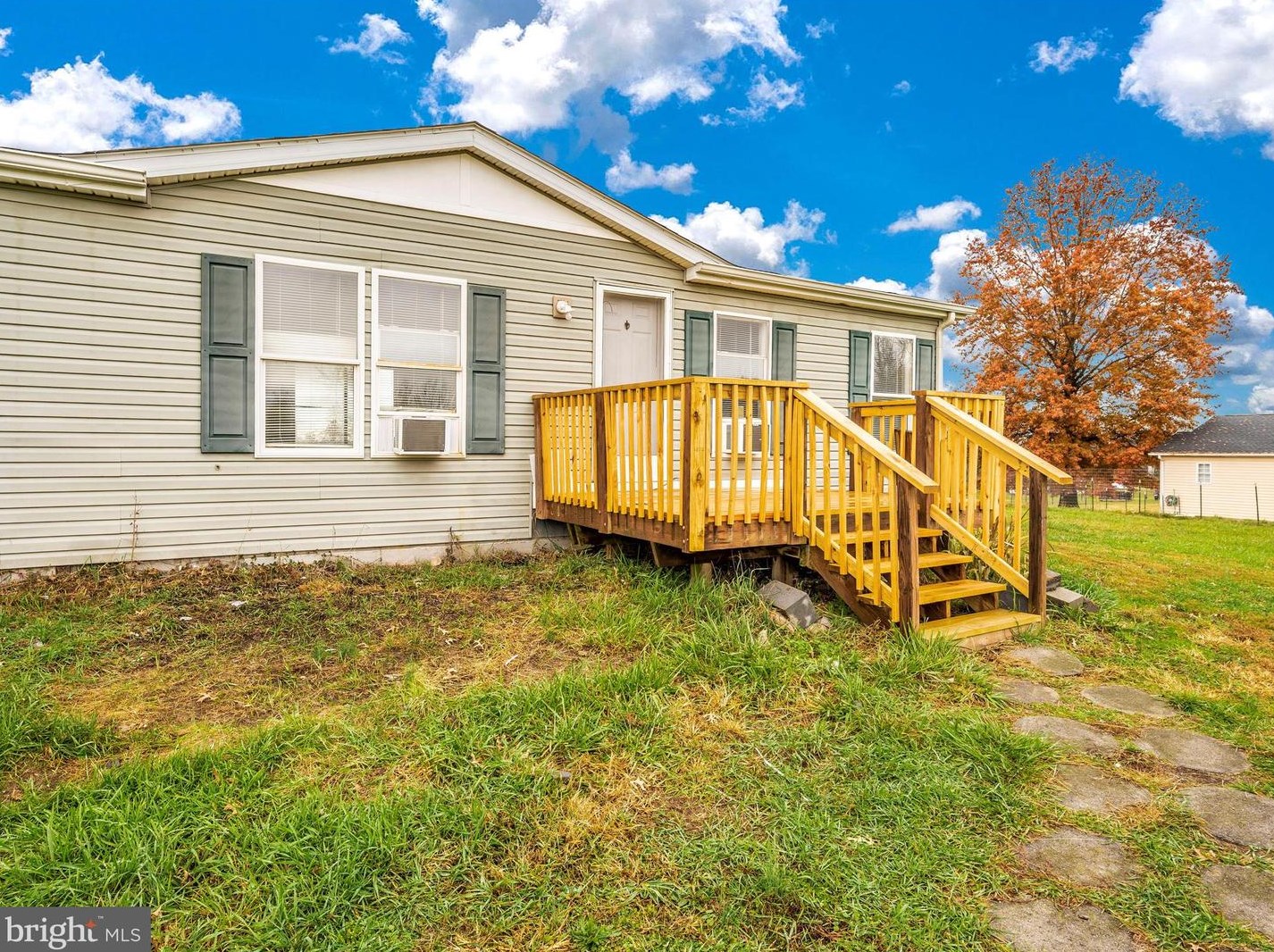 202 Muzzey Rd, Shepherdstown, WV 25443