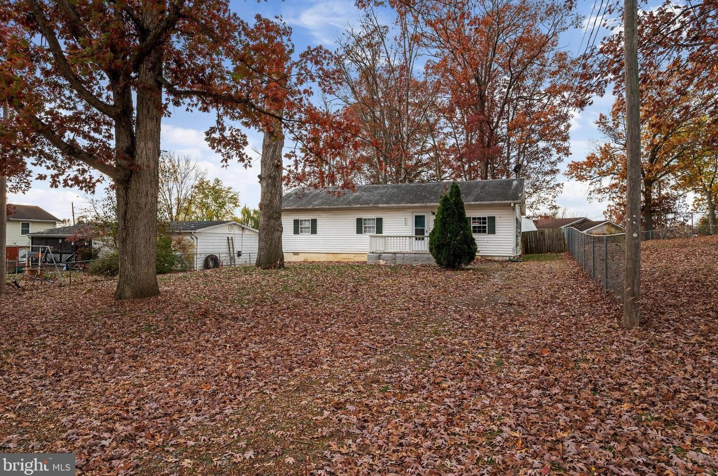 805 N Reymann St, Ranson, WV 25438