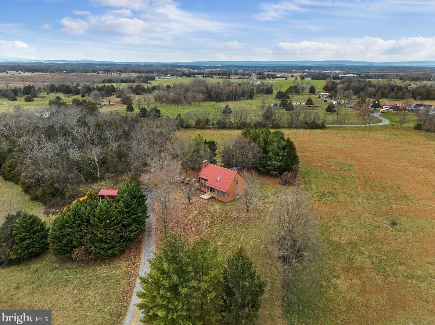 1195 Summit Point Rd, Summit Point, WV 25446