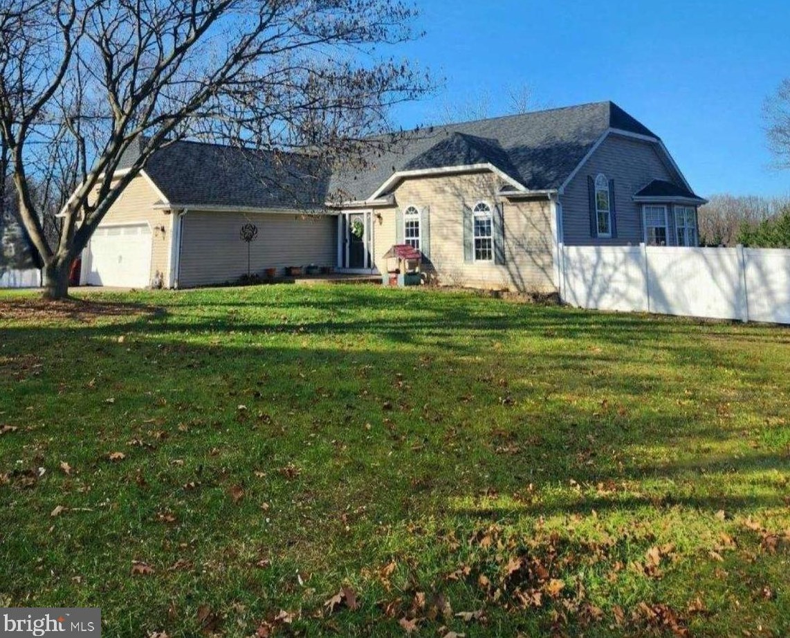 67 Macbeth Dr, Charles Town, WV 25414