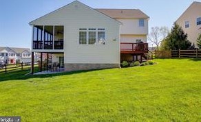 41 Cypress Point Ct, Charles Town WV  25414-3928 exterior
