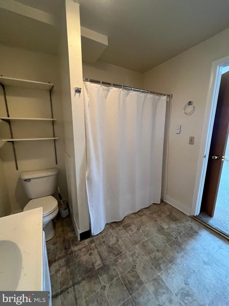 1354 Wiltshire Rd #2, Martinsburg, WV 25430