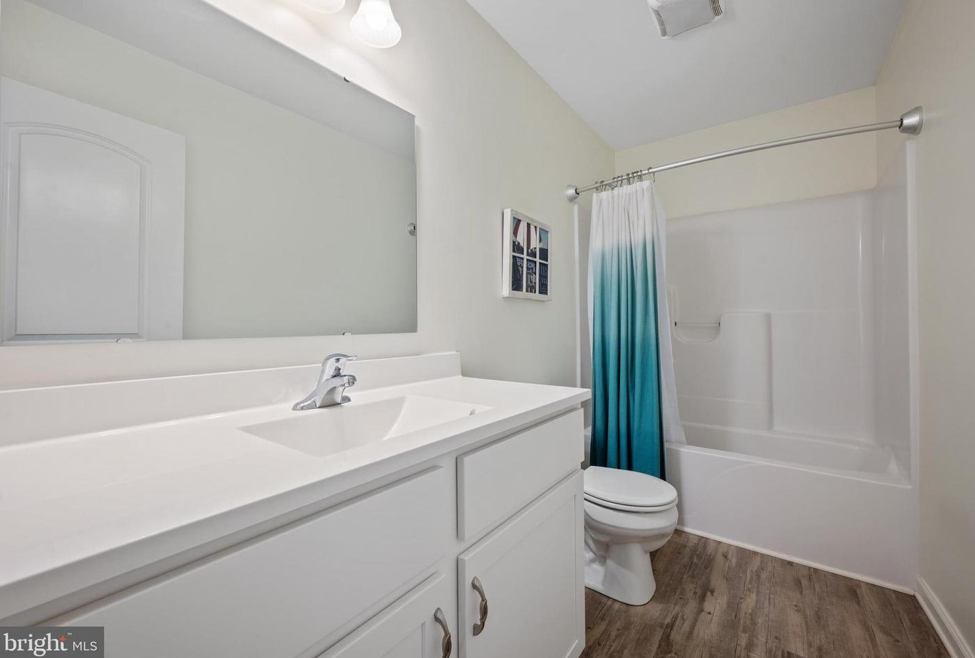 960 Rolling Ln, Harpers Ferry WV 25425-4550 exterior