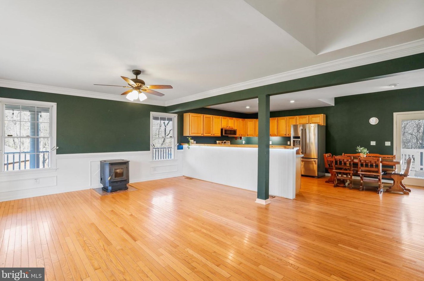 126 Marcum Ln, Harpers Ferry WV  25425-4529 exterior