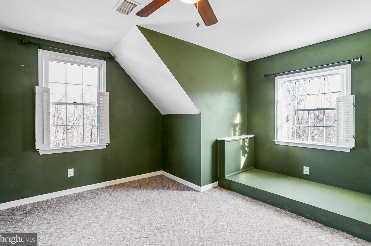 126 Marcum Ln, Harpers Ferry WV  25425-4529 exterior