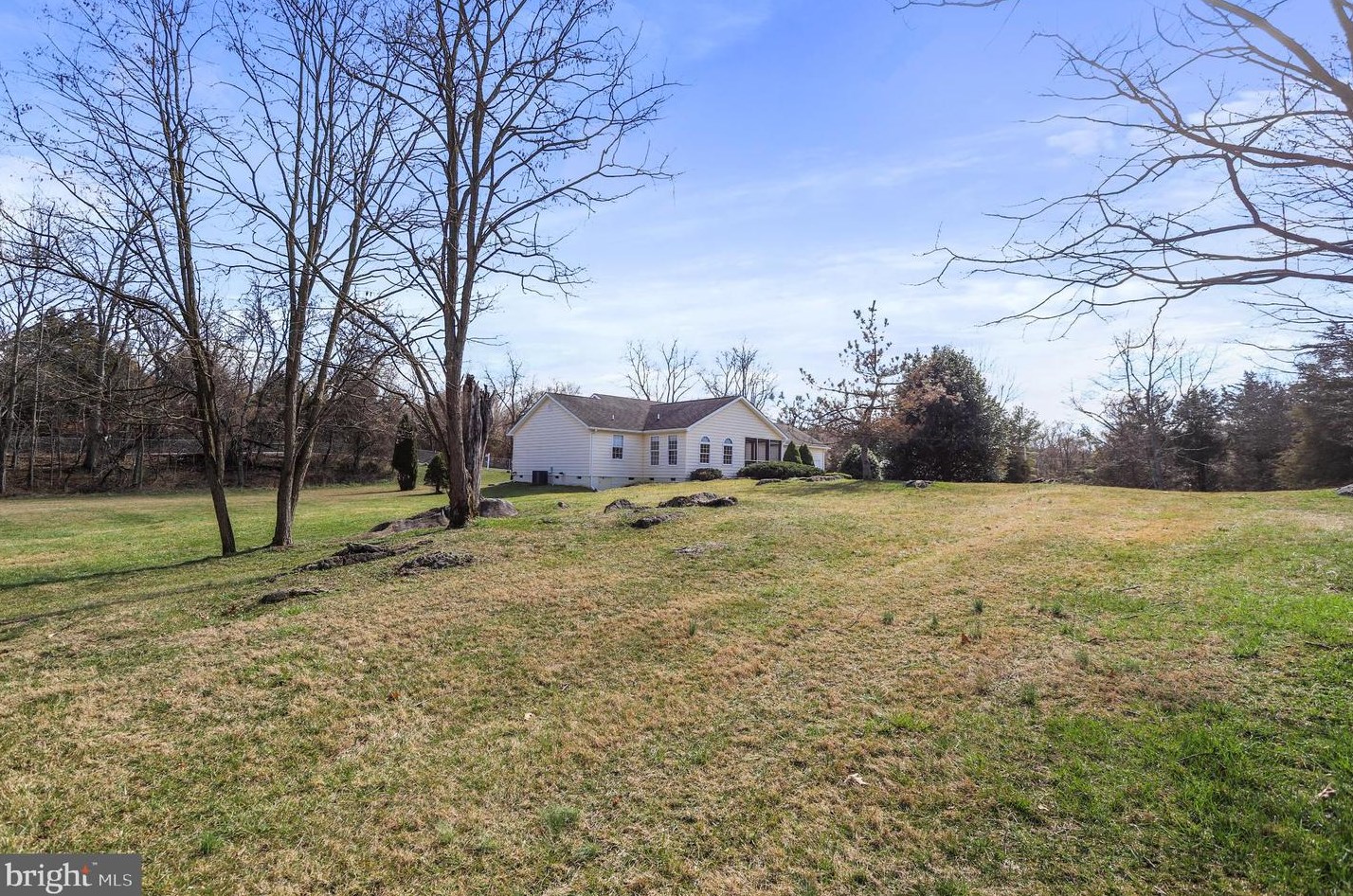 129 Morgan Grove Rd, Shepherdstown, WV 25443