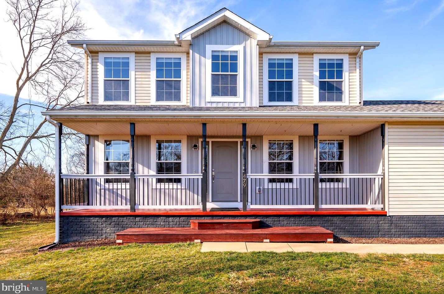 479 Grouse Knoll Ln, Summit Point, WV 25446