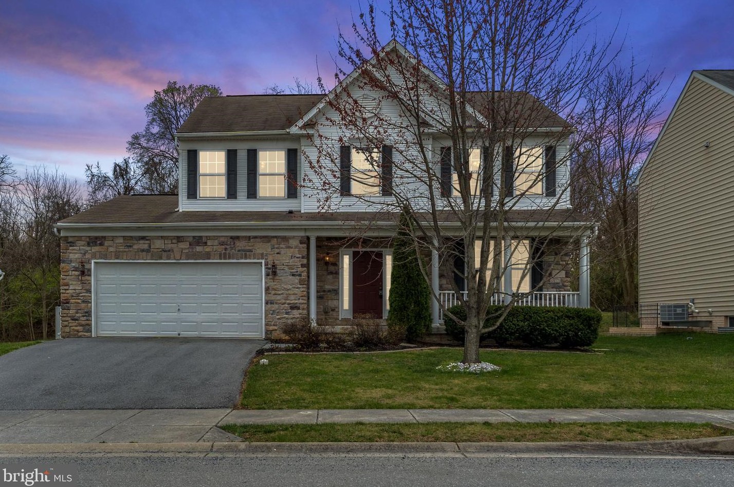 38 Shallow Creek Dr, Ranson, WV 25438
