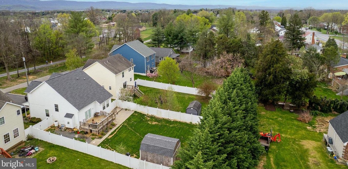 100 Belvedere Farm Ct, Charles Town WV  25414-1269 exterior