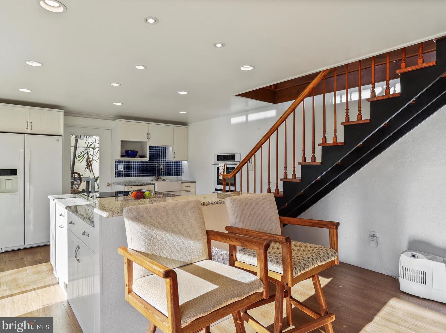 33 Mason Dr, Harpers Ferry WV 25425-4079 exterior