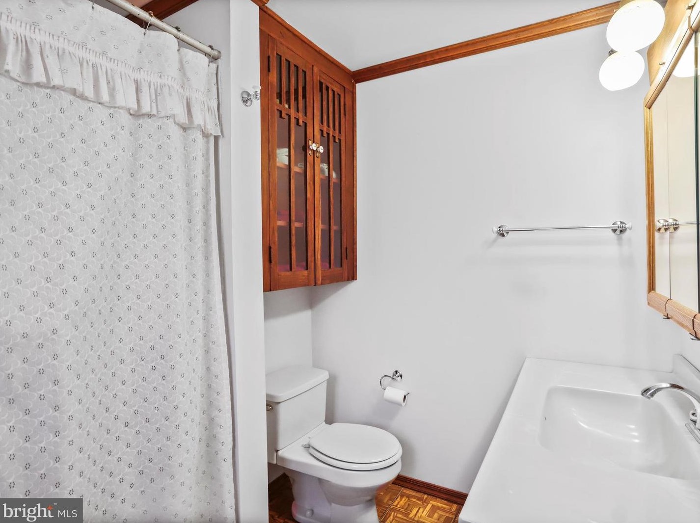 33 Mason Dr, Harpers Ferry WV 25425-4079 exterior