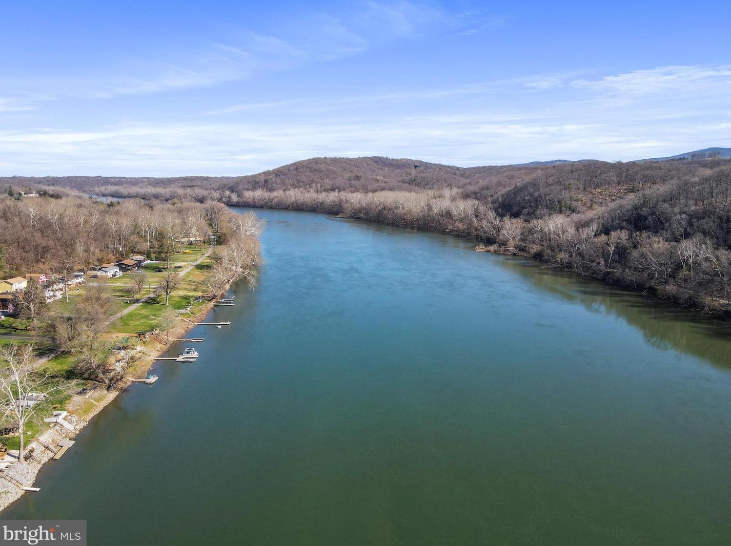 33 Mason Dr, Harpers Ferry WV 25425-4079 exterior