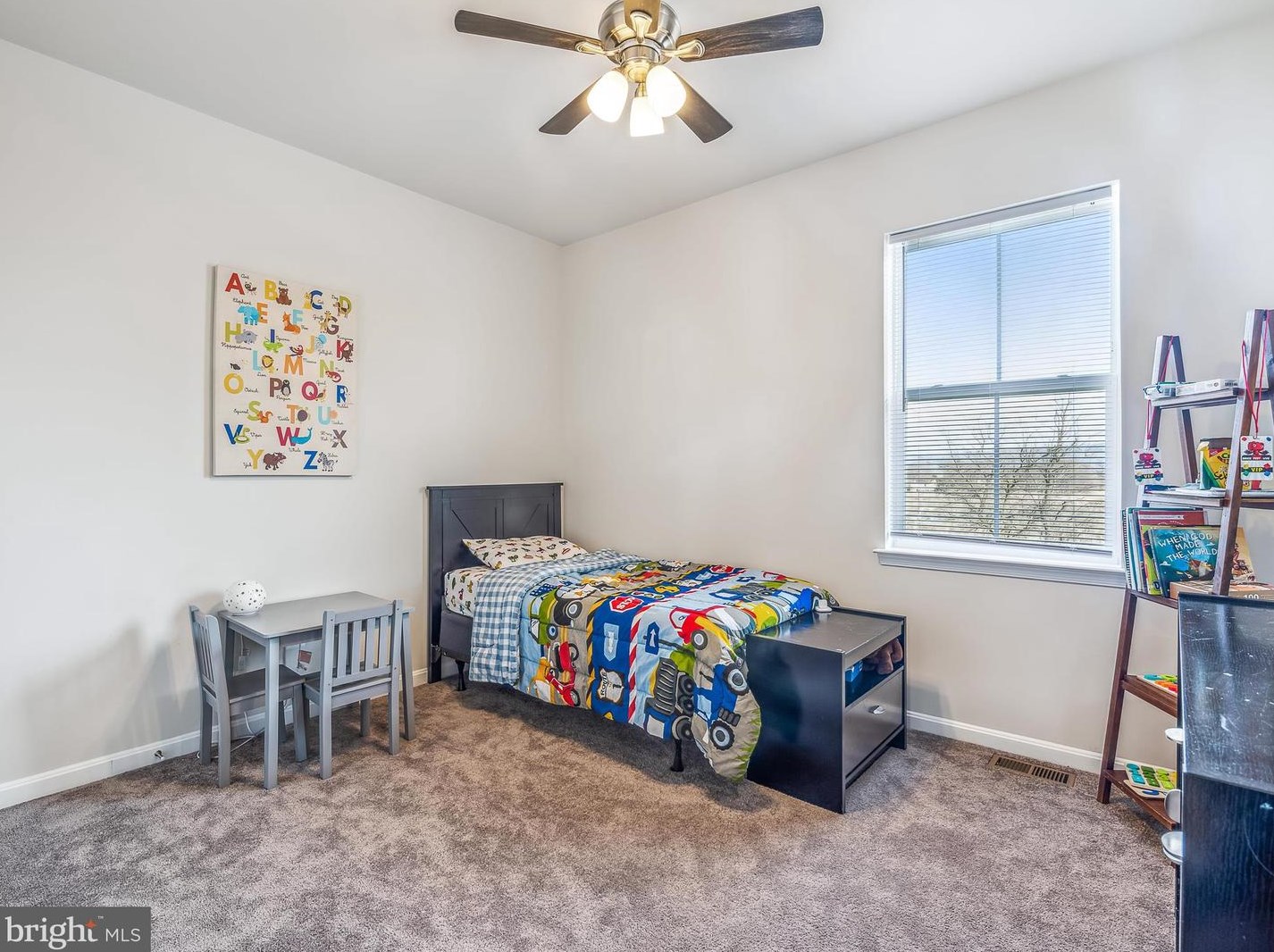 639 Barksdale Dr, Charles Town WV  25414-5615 exterior